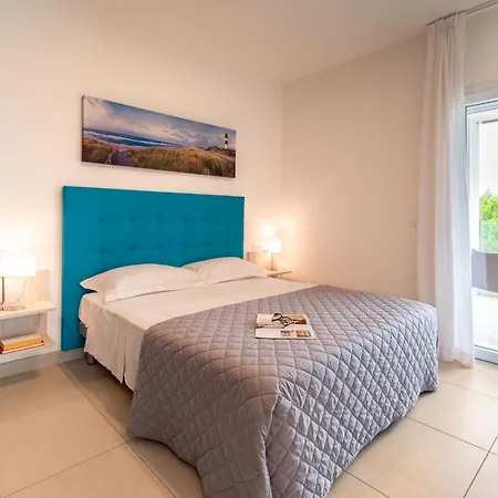 Apartment Iris Suite-5 By Interhome *